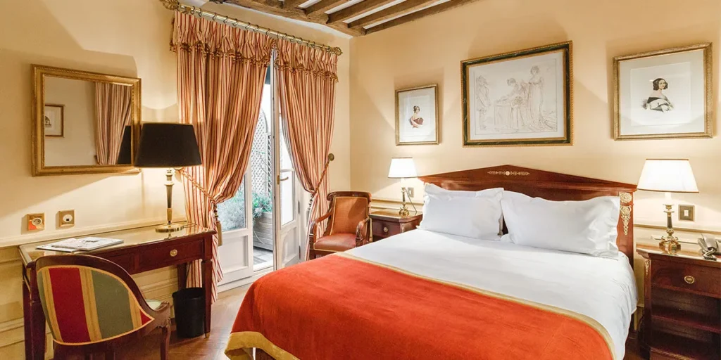 Terrace room 1 Luxembourg Parc Hotel Paris jpg